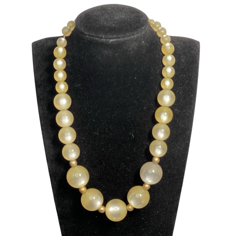 Vintage Mid Century Yellow Moonglow Lucite Graduated Bead Necklace 16"